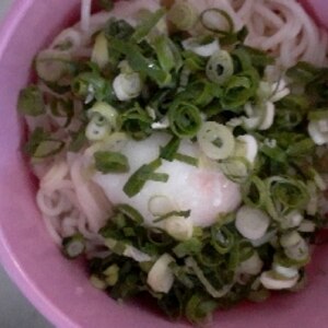 温泉卵の冷やしうどん